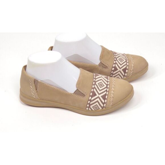 Earth Origins Bailey Embroidered Nubuck Slip on Loafer Flats Tan Women 7 - Picture 4 of 8